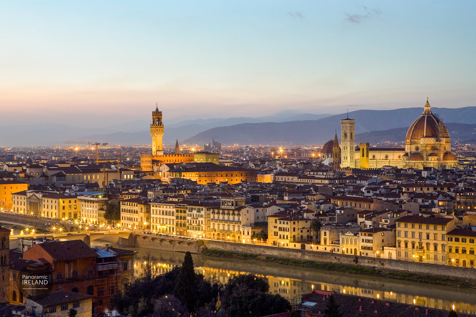Florence at night, Italy — Panoramic Ireland