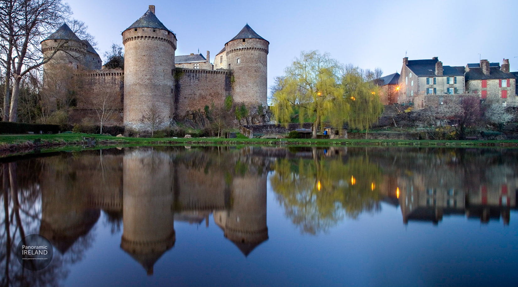 French château reflected in water — Panoramic Ireland
